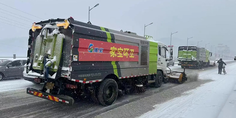 遼寧日報 | 鞍山岫巖：全力除雪保障群眾安全出行